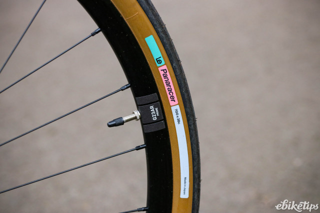 2022 LeMond Prolog Lightweight Electric bike - rim and tyre.jpg