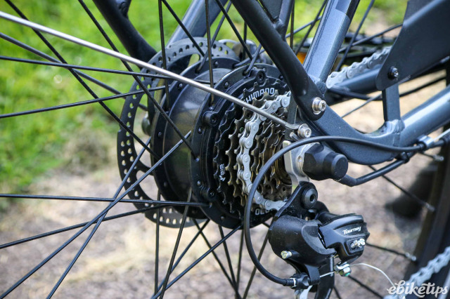 2023 Terravision Touring - cassette and rear hub.jpg