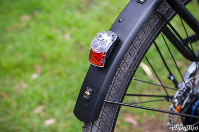 2023 Volt Infinity-Shimano STEPS e-bike - rear guard and light.jpg