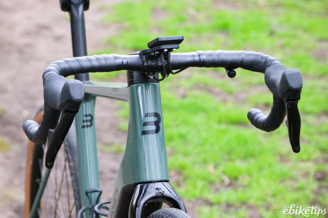 2024 Basso Volta Sram Rival 2×12 ETAP AXS - bars 1.jpg