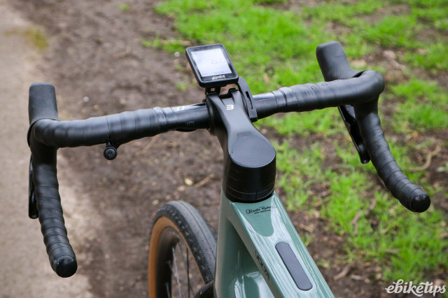 2024 Basso Volta Sram Rival 2&times;12 ETAP AXS - bars 2.jpg