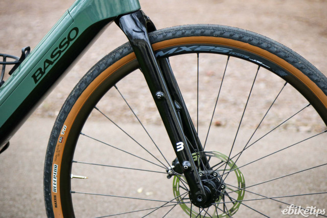 2024 Basso Volta Sram Rival 2&times;12 ETAP AXS - fork.jpg