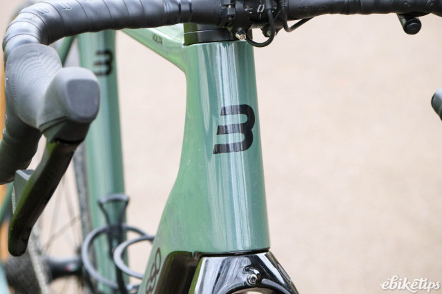 2024 Basso Volta Sram Rival 2&times;12 ETAP AXS - head tube badge.jpg