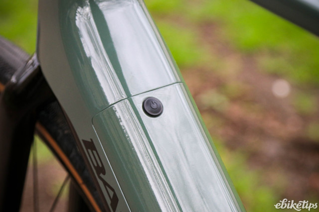 2024 Basso Volta Sram Rival 2&times;12 ETAP AXS - power button.jpg
