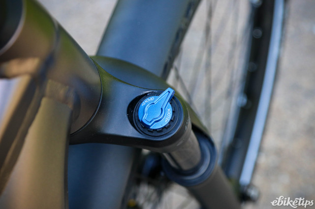 2024 Giant Explore E - fork detail 2.jpg