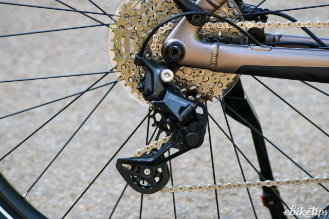 2024 Giant Explore E - rear mech.jpg