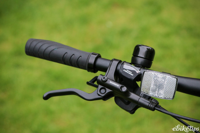 2024 Shark Hammerhead - lever 1.jpg