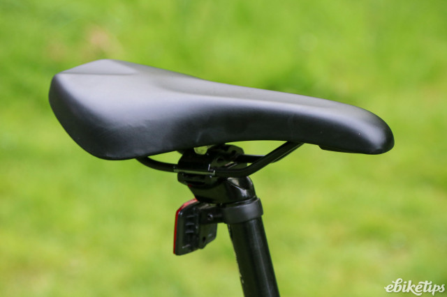 2024 Shark Hammerhead - saddle.jpg