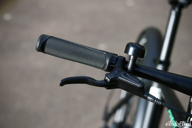2024 Tenways CGO600 Pro - grip and brake lever.jpg