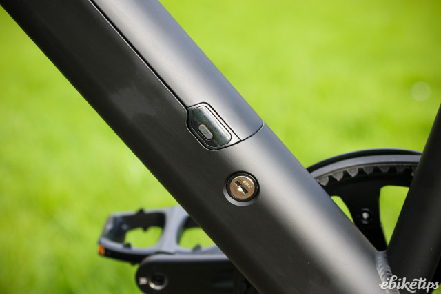 2024 Tenways CGO600 Pro - power button and battery lock.jpg