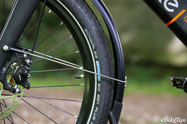 2024 ecobike Cargo - tyre and rim.jpg