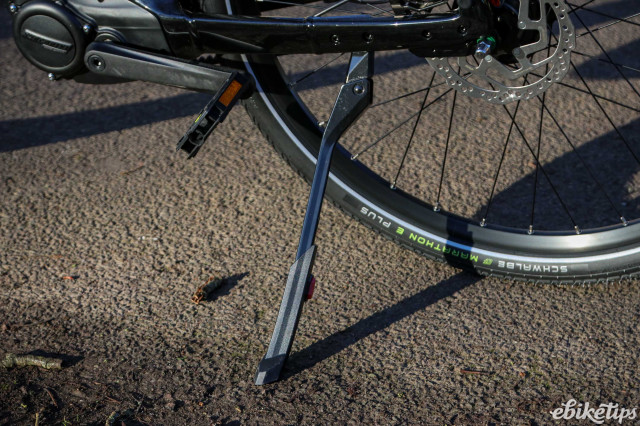 2025 Giant AnyTour E+ 3 - kickstand.jpg