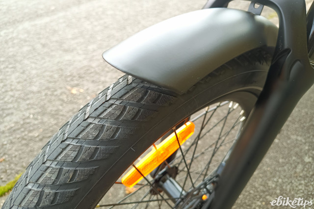 ADO Air One Pro tyre.jpg