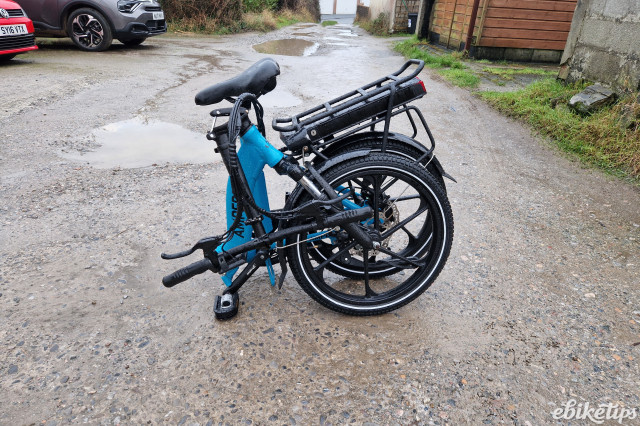 Ampere Alter e-bike folded.jpg