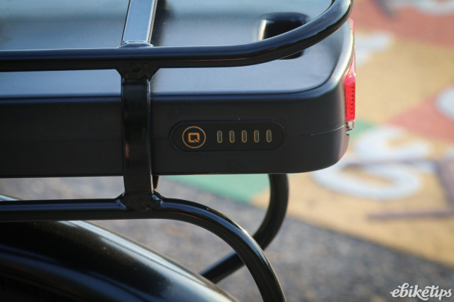 Babboe Dog-E 08 - battery level indicator.jpg