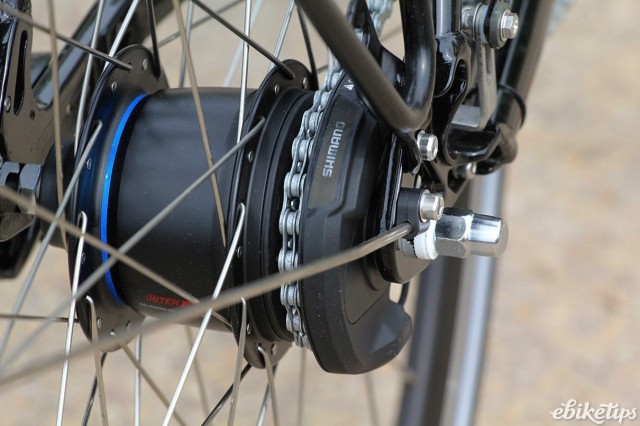 Bergamont Sweep N8 Di2 - rear hub.jpg
