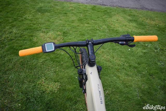 Cube Reaction Hybrid Performance 500 handlebars.JPG