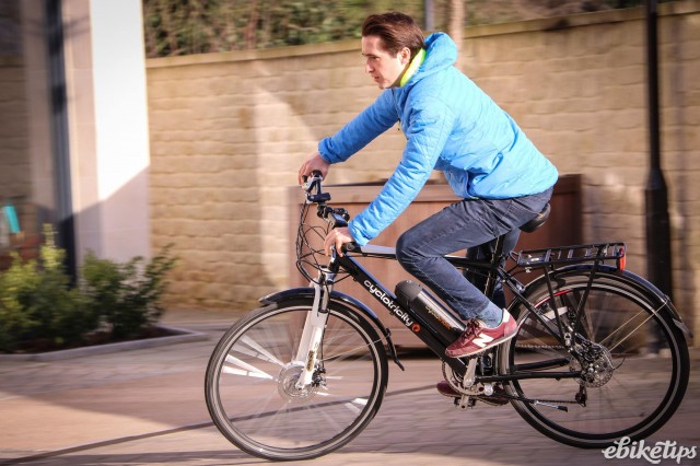 Cyclotricity Revolver riding -4.jpg