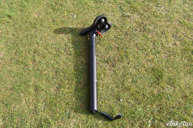 Eovolt Evening seatpost battery.JPG
