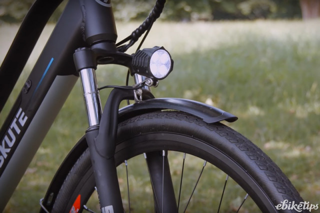 Eskute Wayfarer lights.jpg