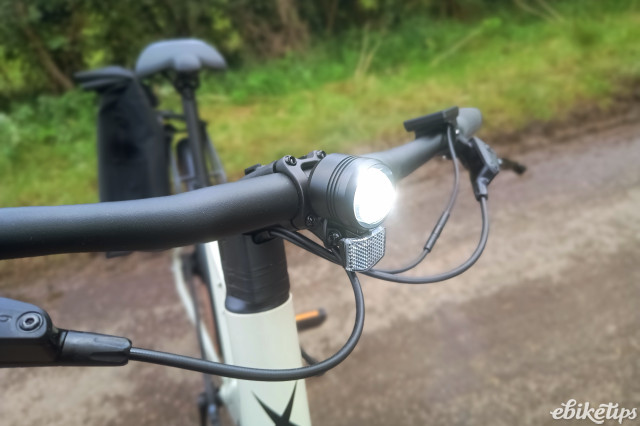 Estarli e28.X front light on.jpg