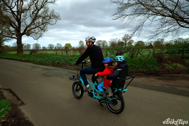 Estarli eCargo riding.jpg