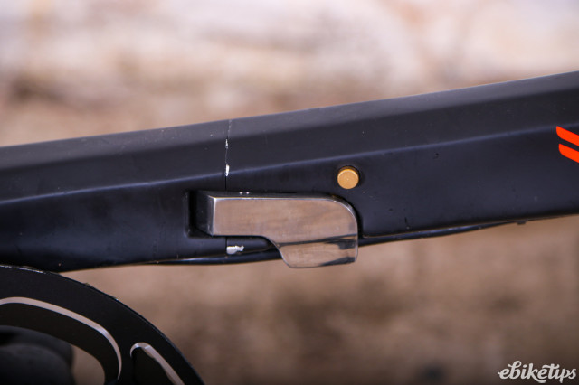 Furo Systems eTura - folding lever.jpg