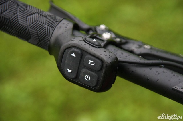 Giant Full E+ 0 SX - remote.jpg