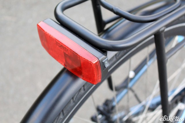 Juicy Bikes Roller - rear light.jpg