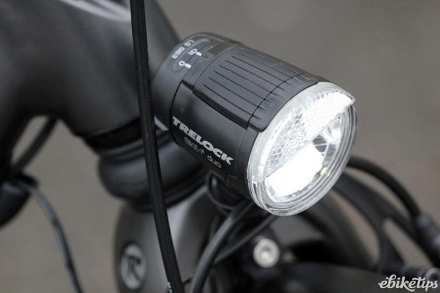 Koga E-Nova RT Electric Bike - front light.jpg