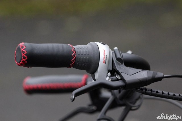 Koga E-Nova RT Electric Bike - grip.jpg