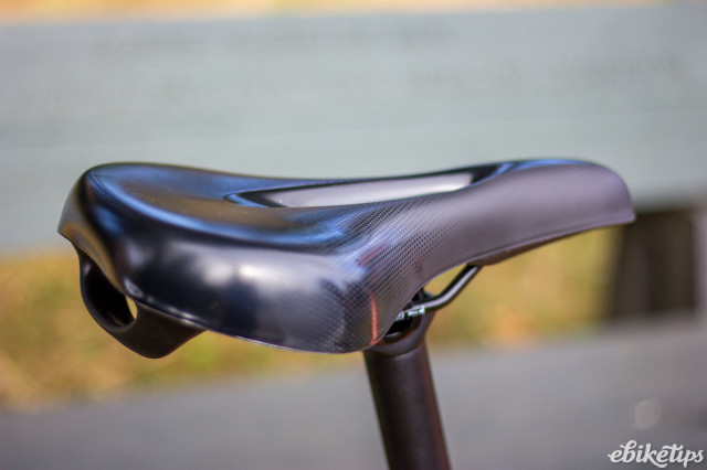 Liv Amiti E+ 2 saddle.jpg