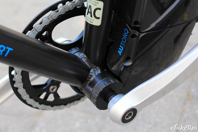 Momentum Upstart - bottom bracket.jpg