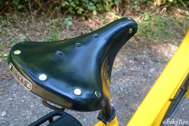 Moustache Lundi 26 Alfine - saddle.jpg