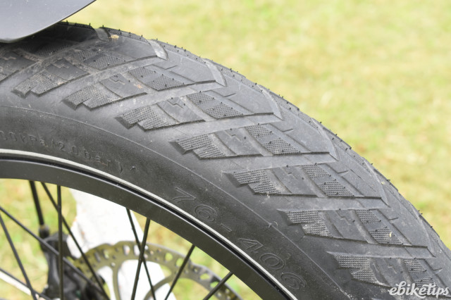 Mycle Cargo tyre.JPG