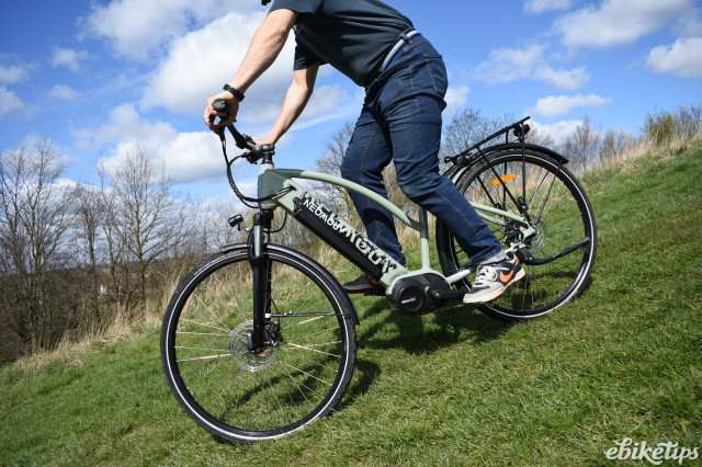 Neomouv Adonis 2 riding 8.JPG