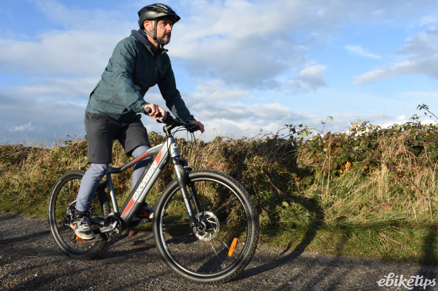 Oxygen S-Cross MTB MKII riding 8.JPG