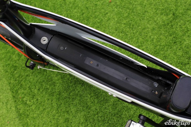 Peugeot AE21 - luggage compartment.jpg
