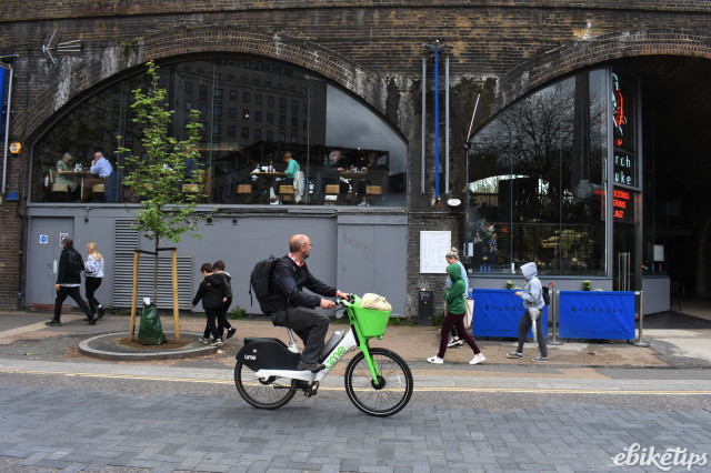 RP Lime riding 2.JPG