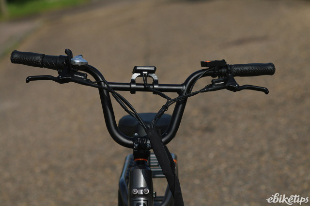 Rad Power Bikes RadRunner 3 Plus handlebars.jpg