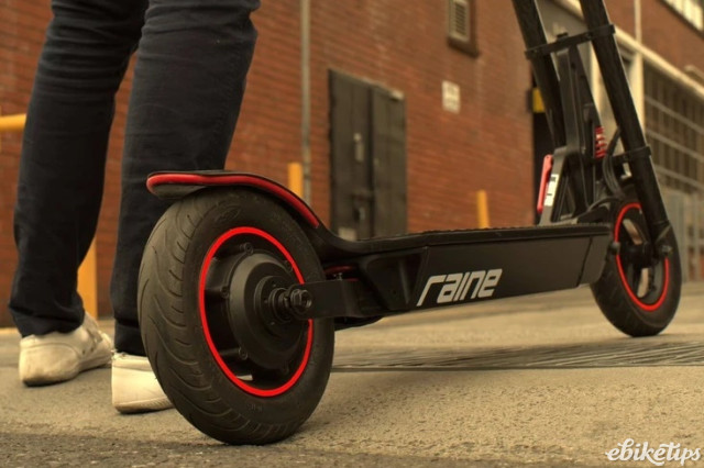 Raine One e-scooter_1.jpg