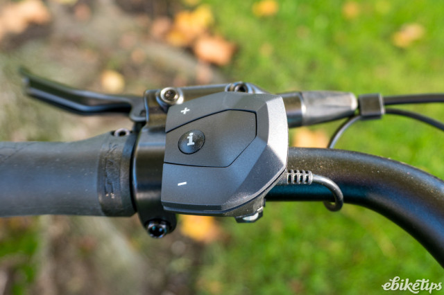 Raleigh Motus Tour display controls.jpg