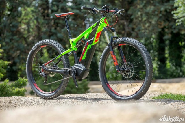 Scott e-Genius 710 Plus - threequarter.jpg