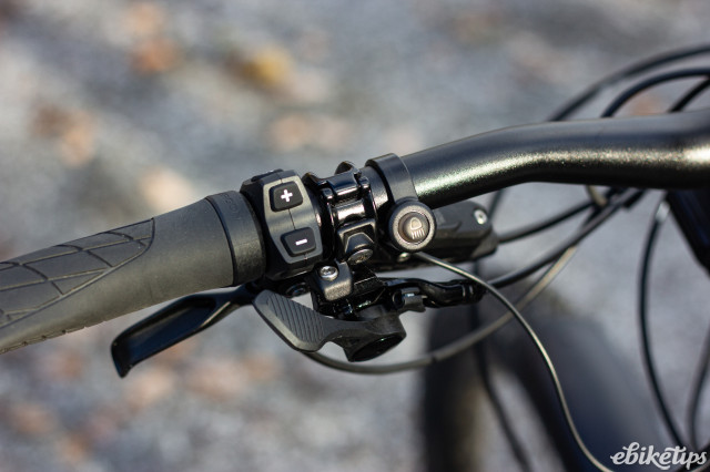 Specialized Turbo Tero X 6 controls and dropper lever.jpg