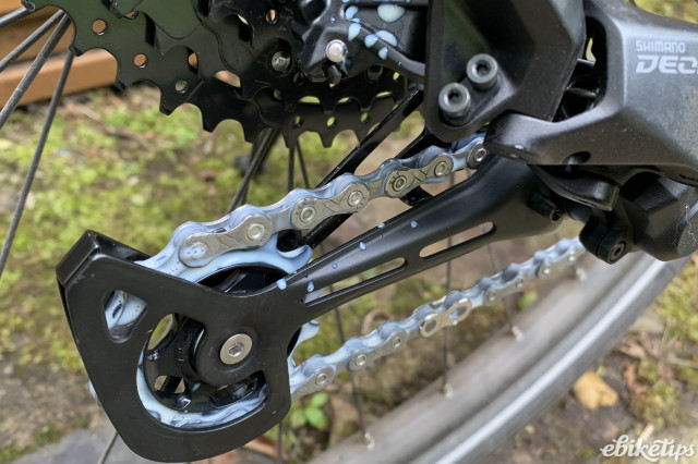Squirt Ebike Chain Wax -on mech.jpg