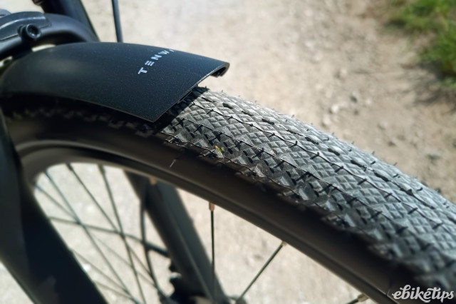 Tenways AGO Air tyre.jpg