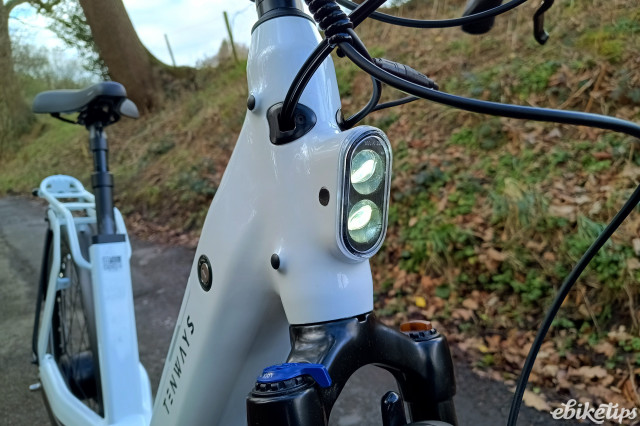 Tenways AGO T front light on.jpg