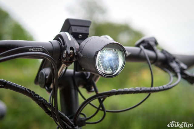 Tern HSD S00 2023 - front light.jpg