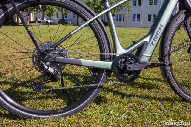 Trek FX+ 7 drivetrain.jpg