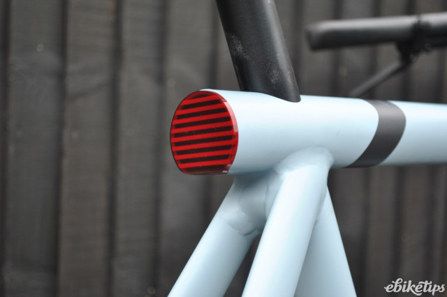 VanMoof S3 rear light.JPG